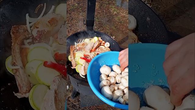 "Огненное Искушение: Нежнейшие Стейки с Овощами на Садже" смотреть онлайн