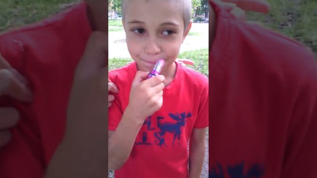 Максим и помада смотреть онлайн