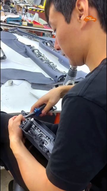 Перетяжка дверных карт/ пластика #куписалон #тюнингателье #автоателье #детейлингмосква #auto смотреть онлайн