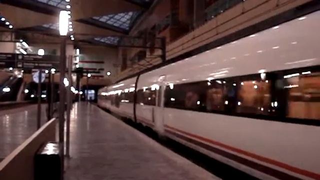 MD 599 Valencia-Huesca estación Delicias 8/07/2012.MPG смотреть онлайн
