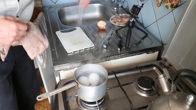 Селёдка с яйцами 14 смотреть онлайн