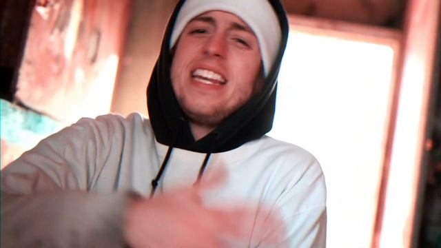 TJ Knoxx - Half-Man (Official Music Video) смотреть онлайн