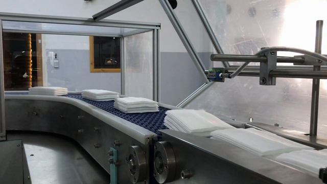 Omron İ4L Scara | Full Automatic Wet wipe lid Robot смотреть онлайн