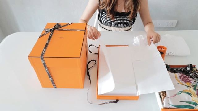 Hermes Unboxing vlog 2021 • 2021 Hermes seasonal Color Picotin 18 in Framboise смотреть онлайн