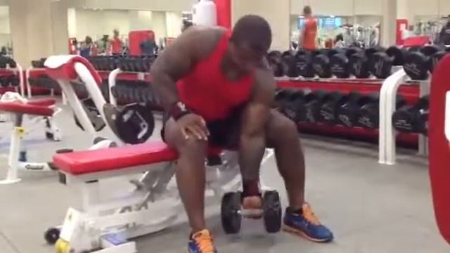 Biceps and Triceps W/ Silverback of NBS Fitness смотреть онлайн