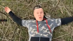 бомж олег идёт пить банду шапшупшских