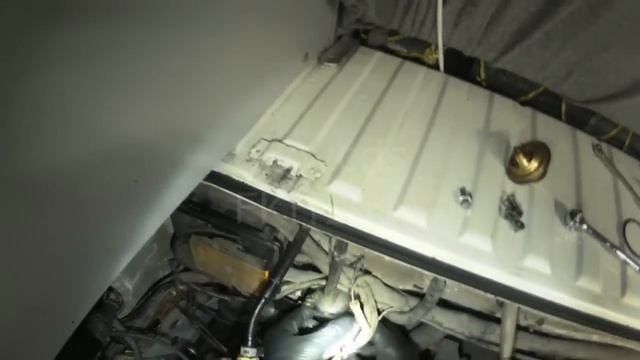 Vanagon: 2.1L Thermostat Replacing смотреть онлайн