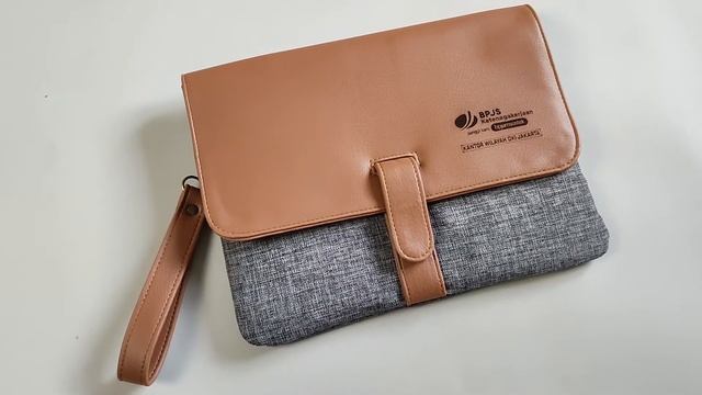 TAS SEMINAR PALUPI | Paket Seminar Kit Genta X BPJS Ketenagakerjaan DKI Jakarta #paketseminarkit смотреть онлайн