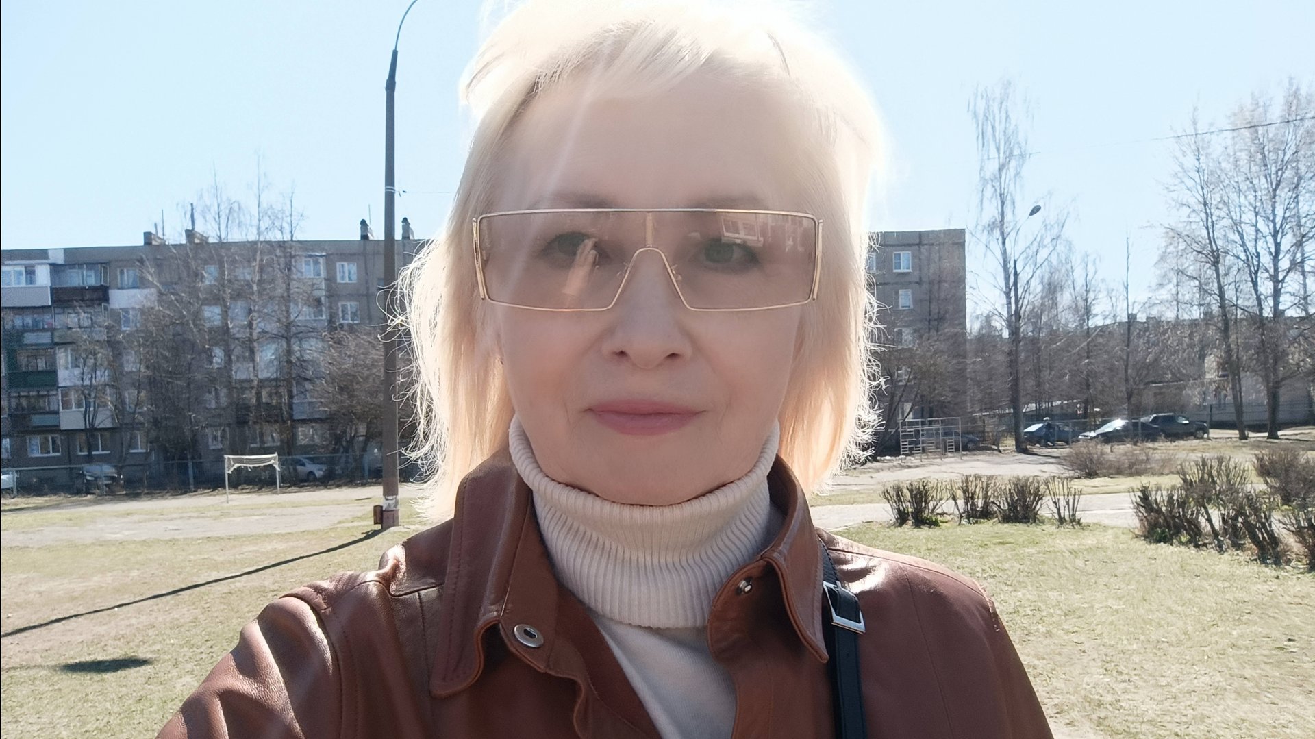 VLOG 💥ПОШЛА ПРОГУЛЯТЬСЯ, ПРИНЕСЛА ДВА ПАКЕТА ПРОДУКТОВ🤷 смотреть онлайн