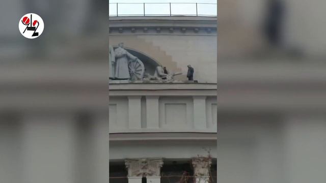Рабочие отрубили голову красноармейцу