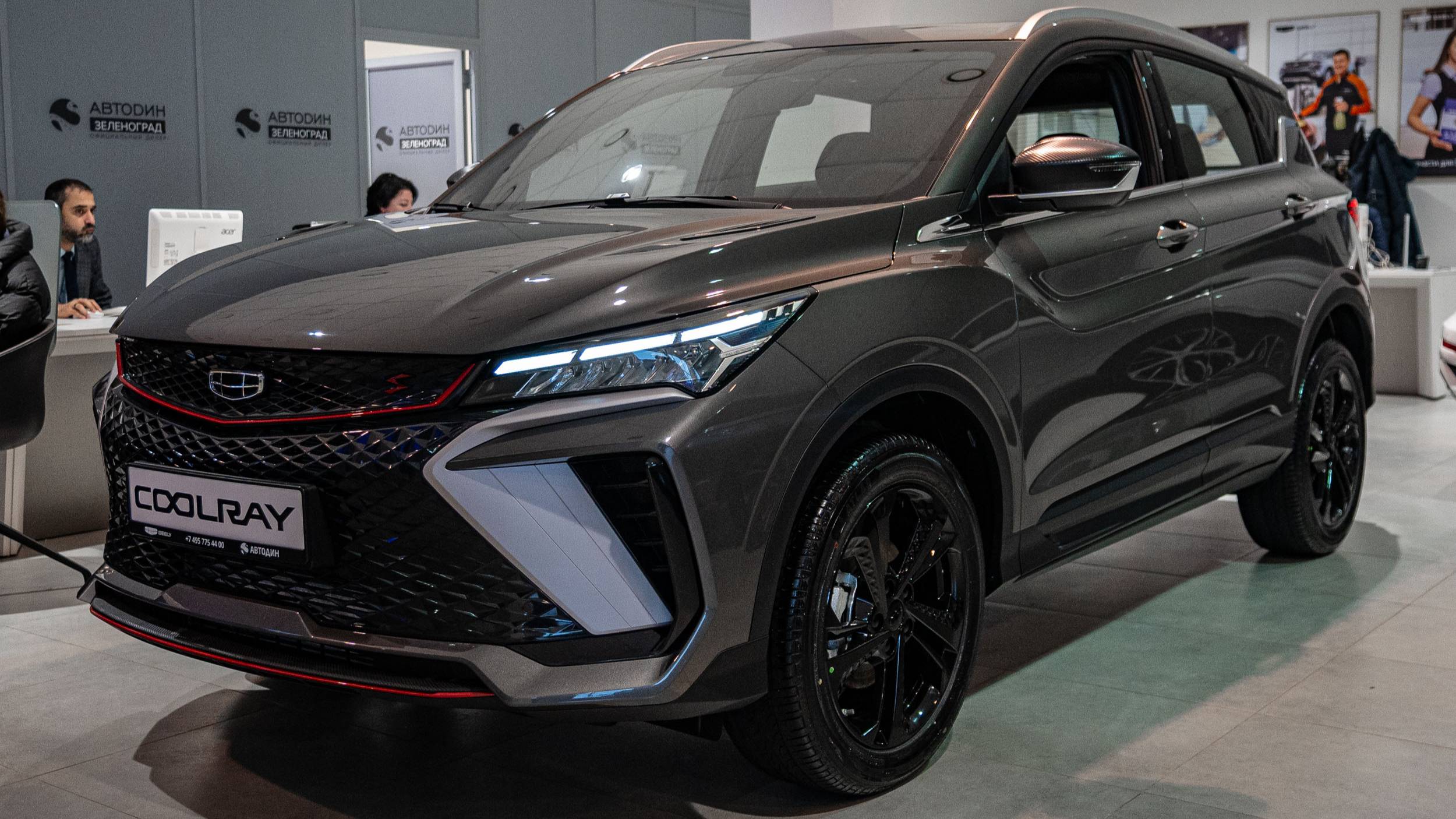 Geely Coolray (Flagship) Серый металлик смотреть онлайн