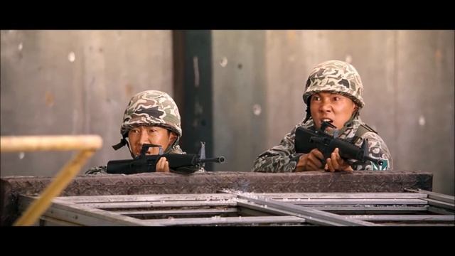 Захват администрации Южной Чоллы восставшими. Фрагмент из фильма Великолепный отпуск 2007