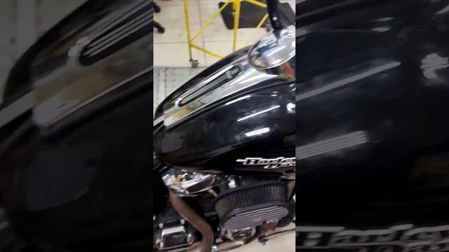 Заводим Harley Davidson  без ключей и ПИН  кода. #harleydavidson