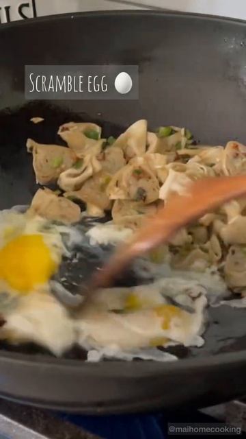 How to make Gyoza Fried Rice смотреть онлайн