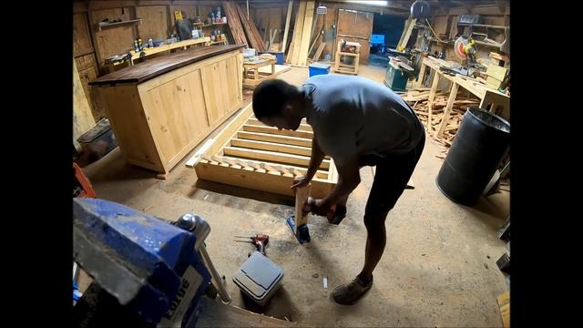 Easy DIY Bed Swing смотреть онлайн