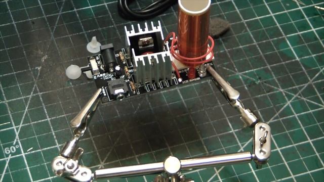Cheapest Tesla Coil On The Internet! - ElementalMaker смотреть онлайн