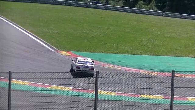 Crashes & Fails Spa Euro Races 2017 смотреть онлайн