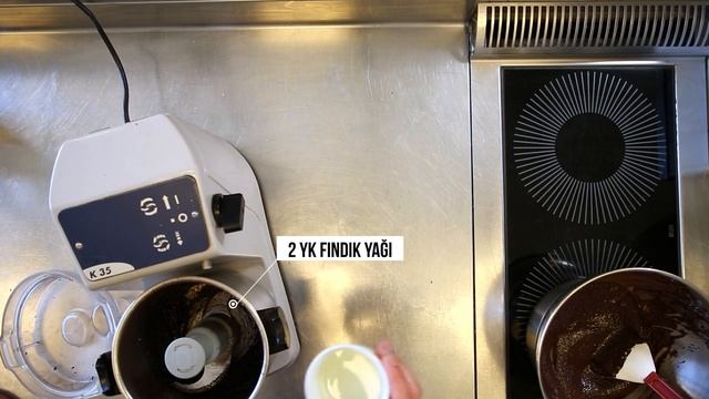 ÇOKOKREM GÖRÜNÜMLÜ NUTELLA | Ev Yapımı Nutella Tarifi | Eno Bayram ile Mutfak Serüveni смотреть онлайн