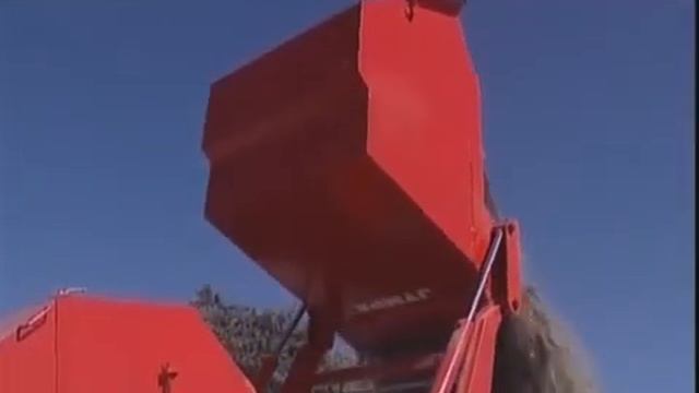 Камнеуборочная машина DYM JYMPA Титан-Агро-Спец. смотреть онлайн