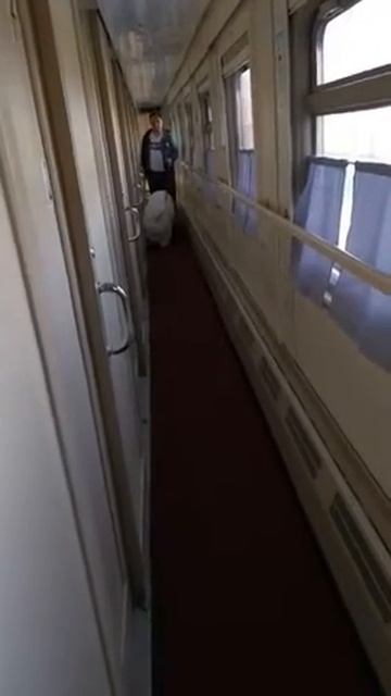 Самоед в поезде смотреть онлайн