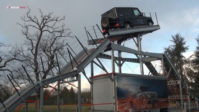 Mercedes-Benz G-Class смотреть онлайн