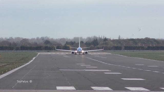 Boeing 737 Thompson Airways New Split Scimitar aviation winglets 4K video смотреть онлайн