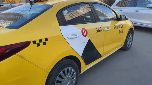 Киа Рио, 2021г., 1,4Л. смотреть онлайн