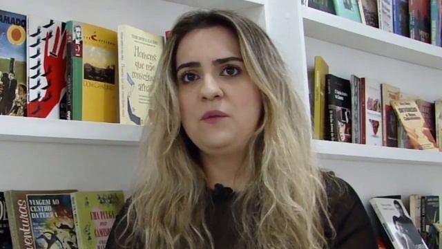 Vanessa Alves - Valsa, Pé na Bunda, oVale, Poesia, Crônicas, Erotismo, Censura, Eventos e Cornetada смотреть онлайн