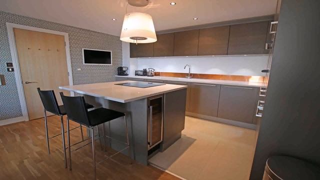 Kitchen Layout Island Clearance смотреть онлайн