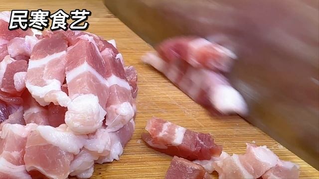 土豆這做法太好吃了，飯店一盤賣68，在家做成本10元不到，很下飯，【民寒食藝】，#土豆料理，#土豆食譜，#土豆的做法，#土豆做美食既簡單又好吃， Potato #Recipes ，#food смотреть онлайн