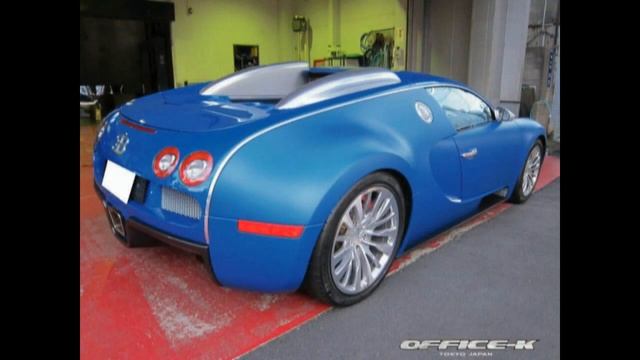 Bugatti 16.4 Veyron "Bleu Centenaire" in Japan смотреть онлайн