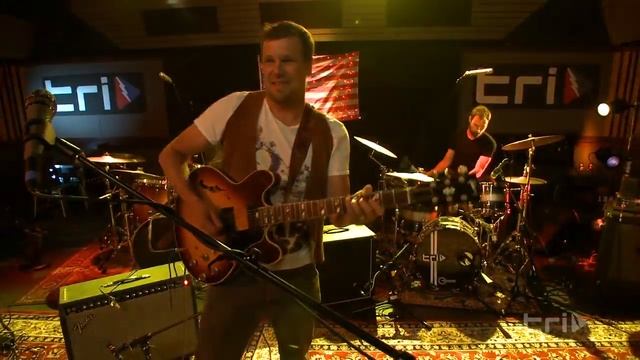 Tea Leaf Green - Live at TRI Studios смотреть онлайн