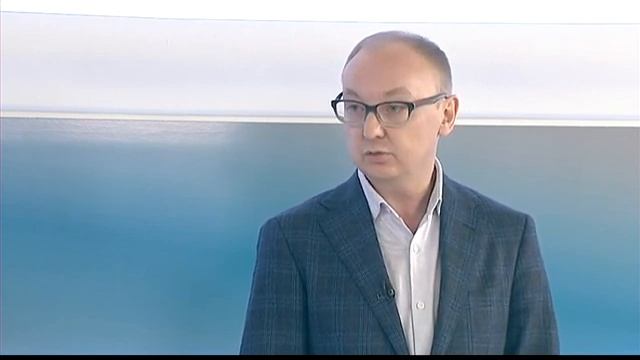«Интервью дня»: врач-гастроинтеролог, доцент кафедры пропедевтики детских болезней Денис Фуголь смотреть онлайн
