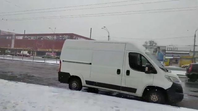 Фасадное помещение на пр-те Степана Бандеры, 10Б смотреть онлайн