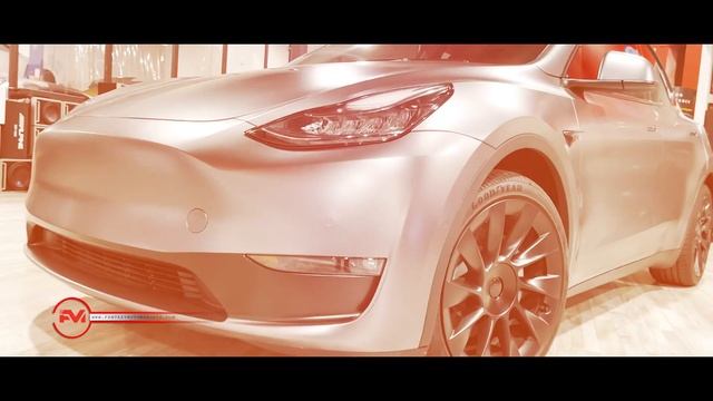 TESLA MODEL Y with SATIN DARK GREY смотреть онлайн