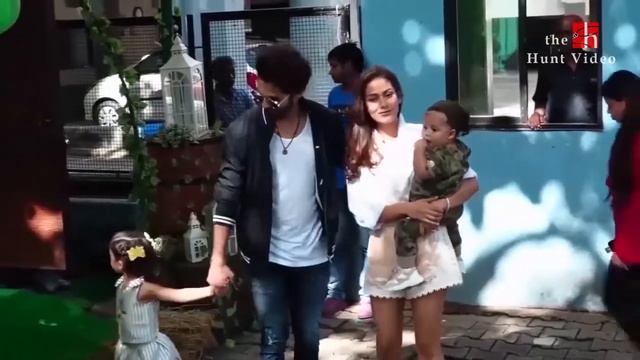 Mira Rajput Shows Off Her Post Yoga Glow | Mira Rajput New Selfie смотреть онлайн