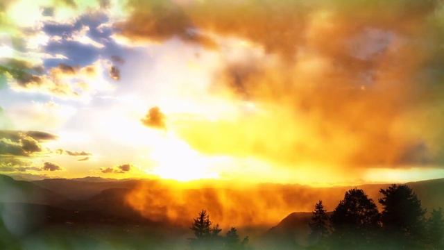 "Ветер уснул в гамаке" Слова Ксения Неволина Музыка, исполнение Ксения Блюм смотреть онлайн