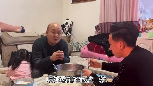 嫁到中国的姐姐给老挝三弟亲手做一顿上车饺子，并给一千万的补偿 смотреть онлайн