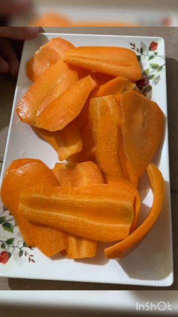 Crispy carrot chips for iftar #ramadanspecial #shortvideo #dailycookingrecipes смотреть онлайн