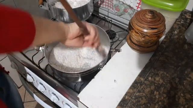 Como fazer farinha de coco, é muito simples, saudável e da pra fazer várias receitas смотреть онлайн