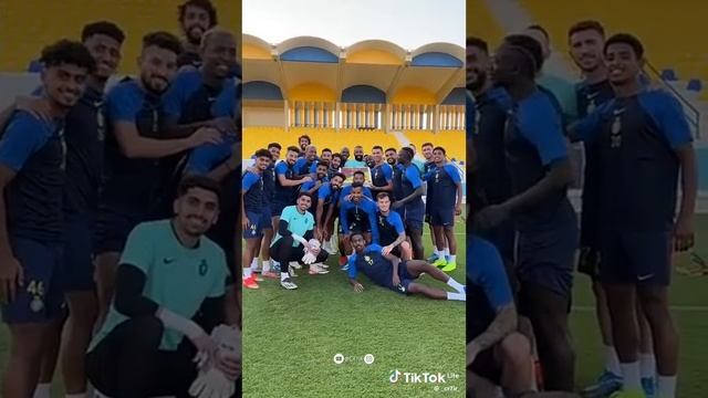 RONALDO:SALAM ALEYKUM👍👍