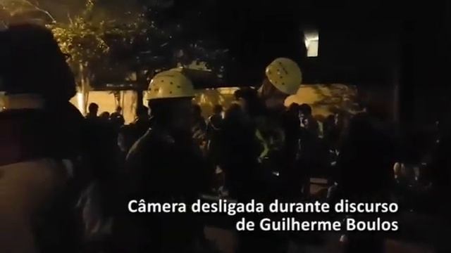 Globo News ignora protestos contra Michel Temer смотреть онлайн