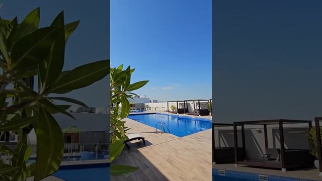 Flora Inn Airport смотреть онлайн