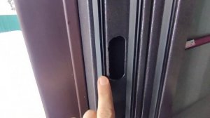 Доработка входной (железной) двери магнитными уплотнителями, теперь не дует