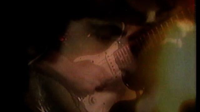 THE FERRETS Don't Fall In Love - Original 1977 video STEREO PAL 4:3 смотреть онлайн