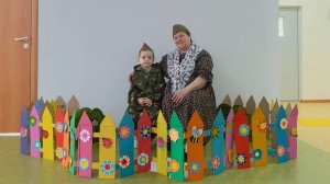 «Треугольные письма» (песня группы: «Непоседы»).
Исполняют: Каменко Л. А. и Каменко И. В.