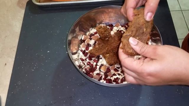 Granola Bar ( No bake) in English смотреть онлайн