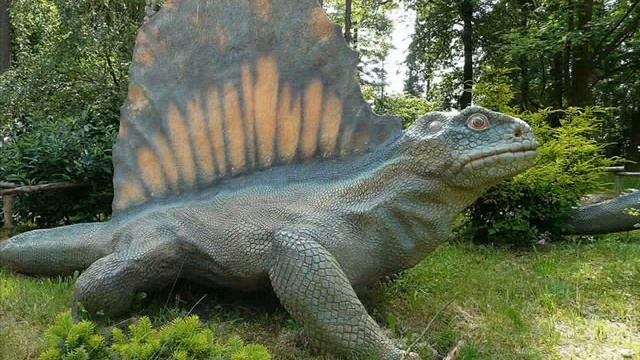 Tribute to Edaphosaurus смотреть онлайн