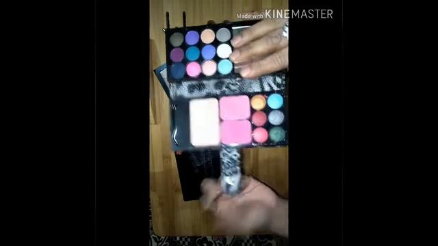 Eye pallet... Local eye pallet from local market смотреть онлайн