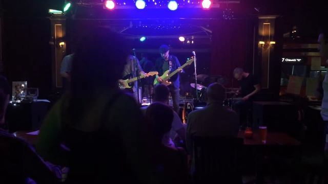 The Mill Island Band - Done This One Before смотреть онлайн